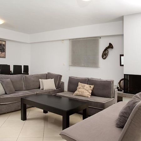 Spacious Modern Apartments With Great Rooftop View Atény Exteriér fotografie