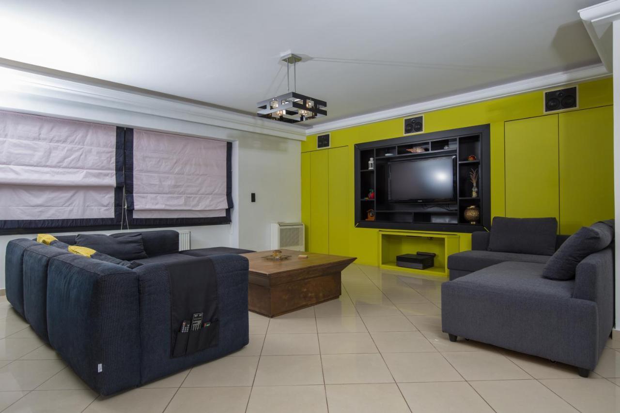 Spacious Modern Apartments With Great Rooftop View Atény Exteriér fotografie
