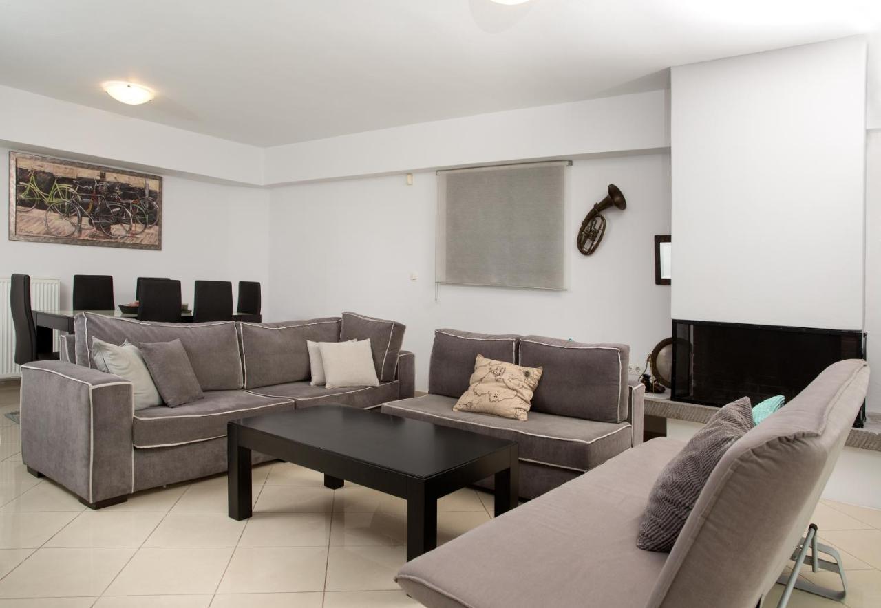 Spacious Modern Apartments With Great Rooftop View Atény Exteriér fotografie