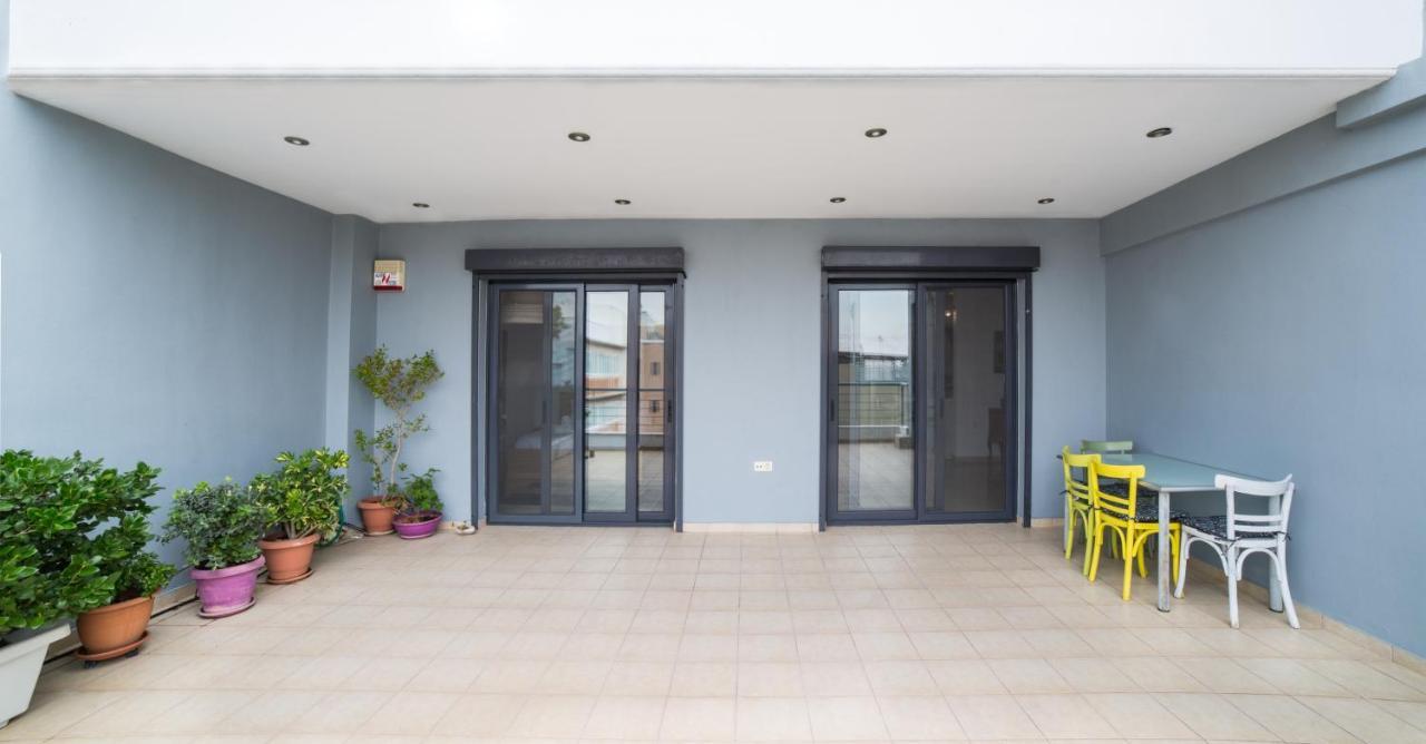 Spacious Modern Apartments With Great Rooftop View Atény Exteriér fotografie