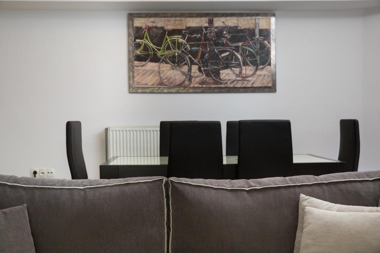 Spacious Modern Apartments With Great Rooftop View Atény Exteriér fotografie